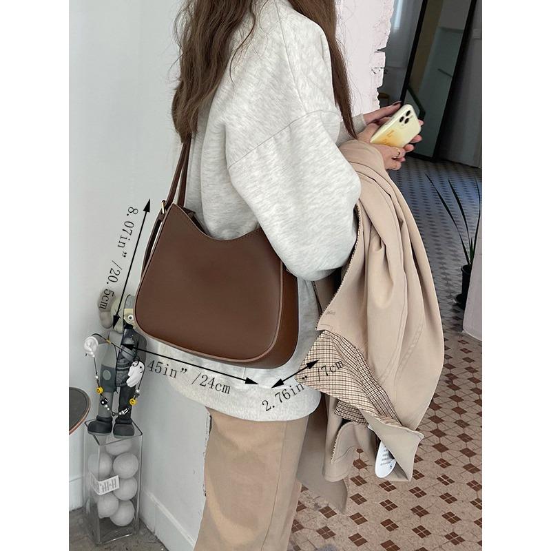 Fashionable Semi-curved Crossbody Bag Fashionable and Retro Underarm Bag Single-shoulder Saddle Bag