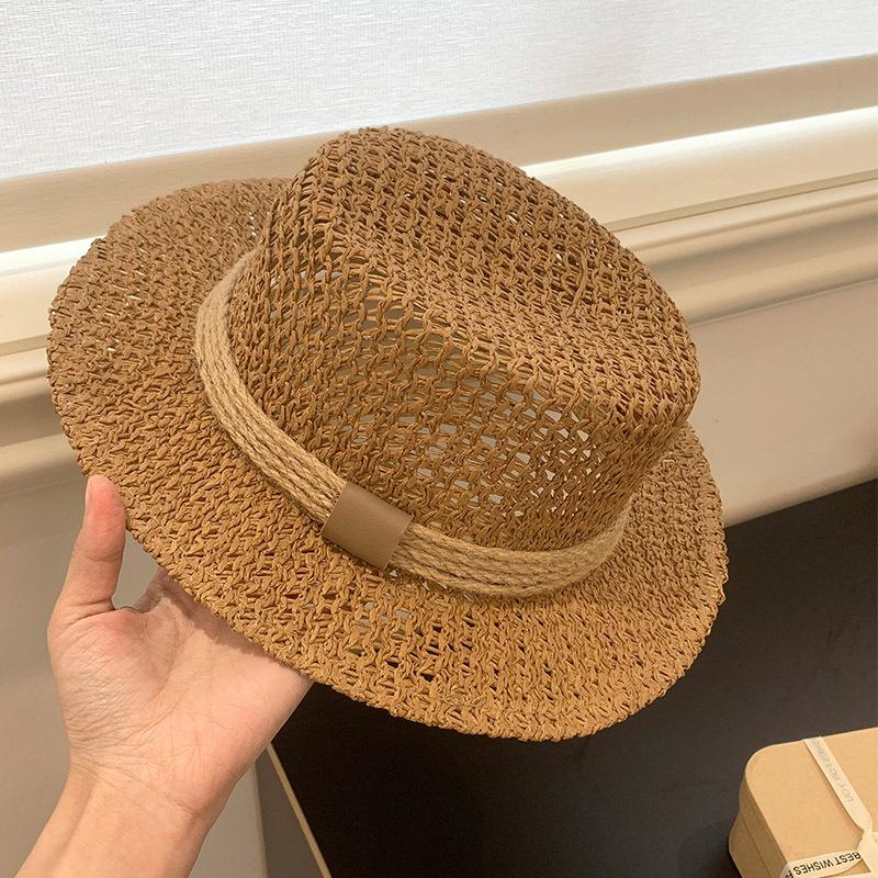Neuer Sommer Französischer Vintage Old Money Stil Hohl Flacher Strohhut für Damen - Handgewebter UV-Schutz Sonnenhut für den Strandurlaub