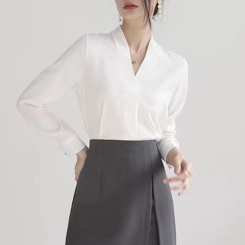 V-Ausschnitt Weißes Hemd Damen Oberteil Frühling und Herbst V-Ausschnitt Professionelles Langarmhemd