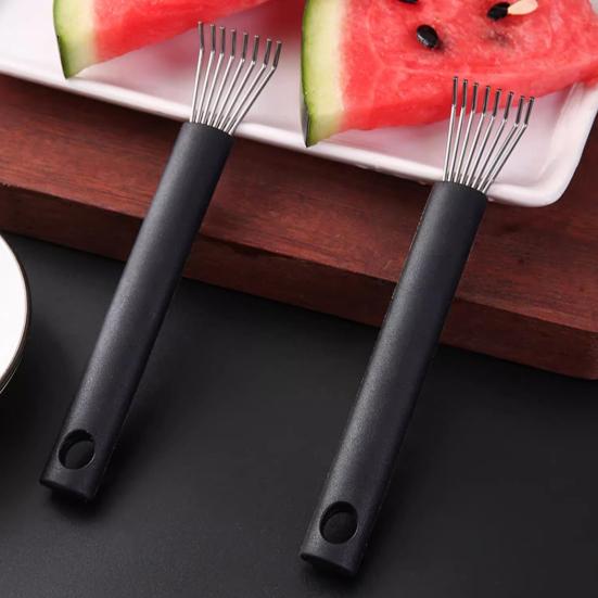 Watermelon Seeds Removal Tool Stainless Steel Watermelon Claw with Handle Fruit Cutting Gadget for Efficiently Cutting Watermelon