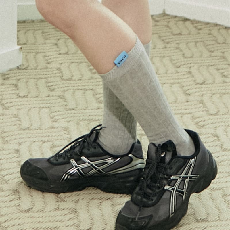 vaca. GREY KNEE SOCKS
