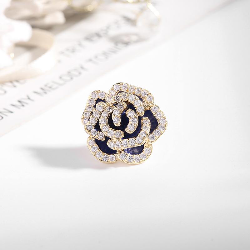 

Летний непромокаемый воротник с цветочным украшением на вырезе многофункциональная потайная пуговица рубашка брошь-камелия