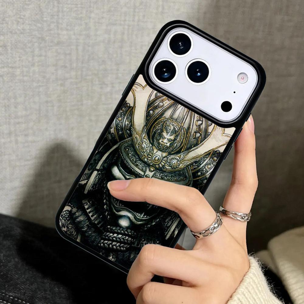 Capa Case for iPhone 17 Air 16 Pro Max 15 Plus 11 13 Mini 14 12 Back Phone Cover Samurai Mask Warrior Helmet