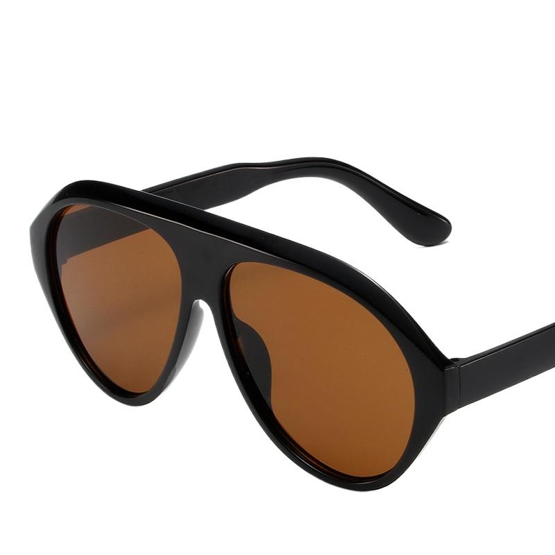 New Vintage Oval Sunglasses for Woman Retro  Sun Glasses Fashion Female Black Yellow Eyewear Candy Colors Glasses