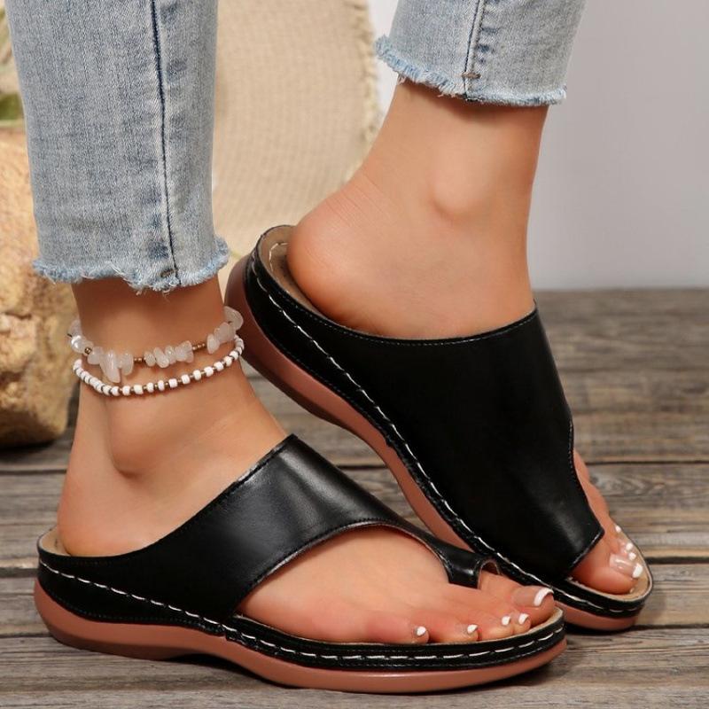 Spring and Summer Footwear Plus Size Round-headed Thick-soled Soft-soled Toe Sandals Slippers Beach Shoes Women's Shoes