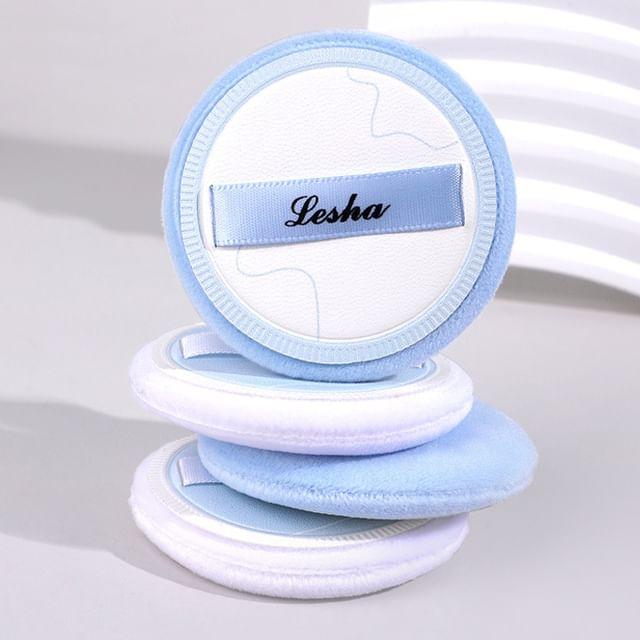 

Violeta - Powder PUff Random - Blue & White