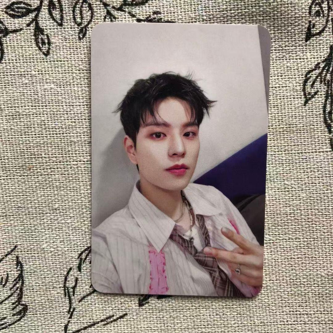 

[USED] StrayKids Seungmin ATE Sumin winning trading card