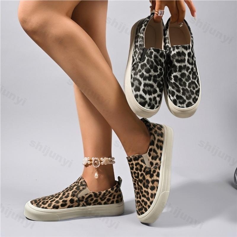 Fashion 2025 Autumn New Style Fashion Leopard Print Shallow Mouth Casual Shoes for Women Versatile Comfortable Thick Soled Single Shoes