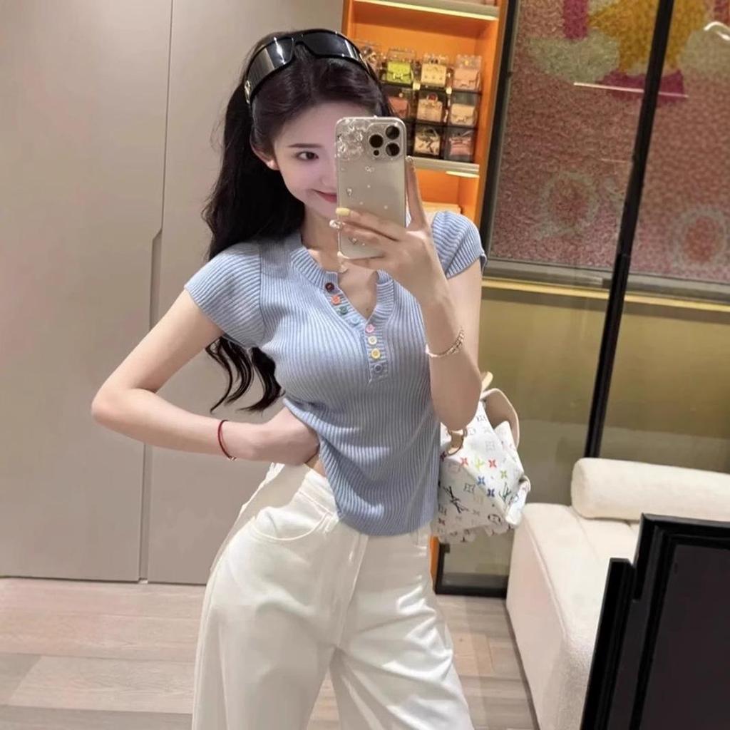 Korean-Inspired Colorful Button V-neck Knitted Top - 2025 Summer Chic Slimming Fashion for Women