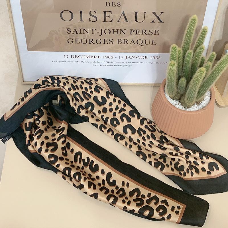 Retro Koreanischer Polka Dot Seiden-Haarknoten: Vielseitiger Damen-Dekorschal für Frühling und Herbst, 70×70 cm.