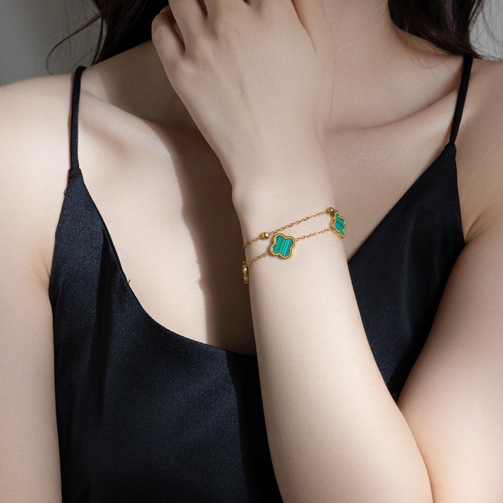 Fashion Bracelet Four-leaf Clover 18k Titanium Steel Bracelet Light Luxury Senior Sense of Female Bracelet Simple Niche Hand Jewelry