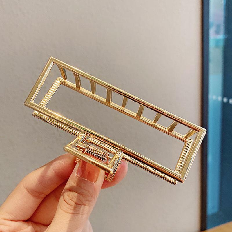 Women Fashion Gold Hollow Geometric Hair Claw Retro Hair Clips Barrette Hair Crab Hair Clips Headband Hairpin Hair Accessories