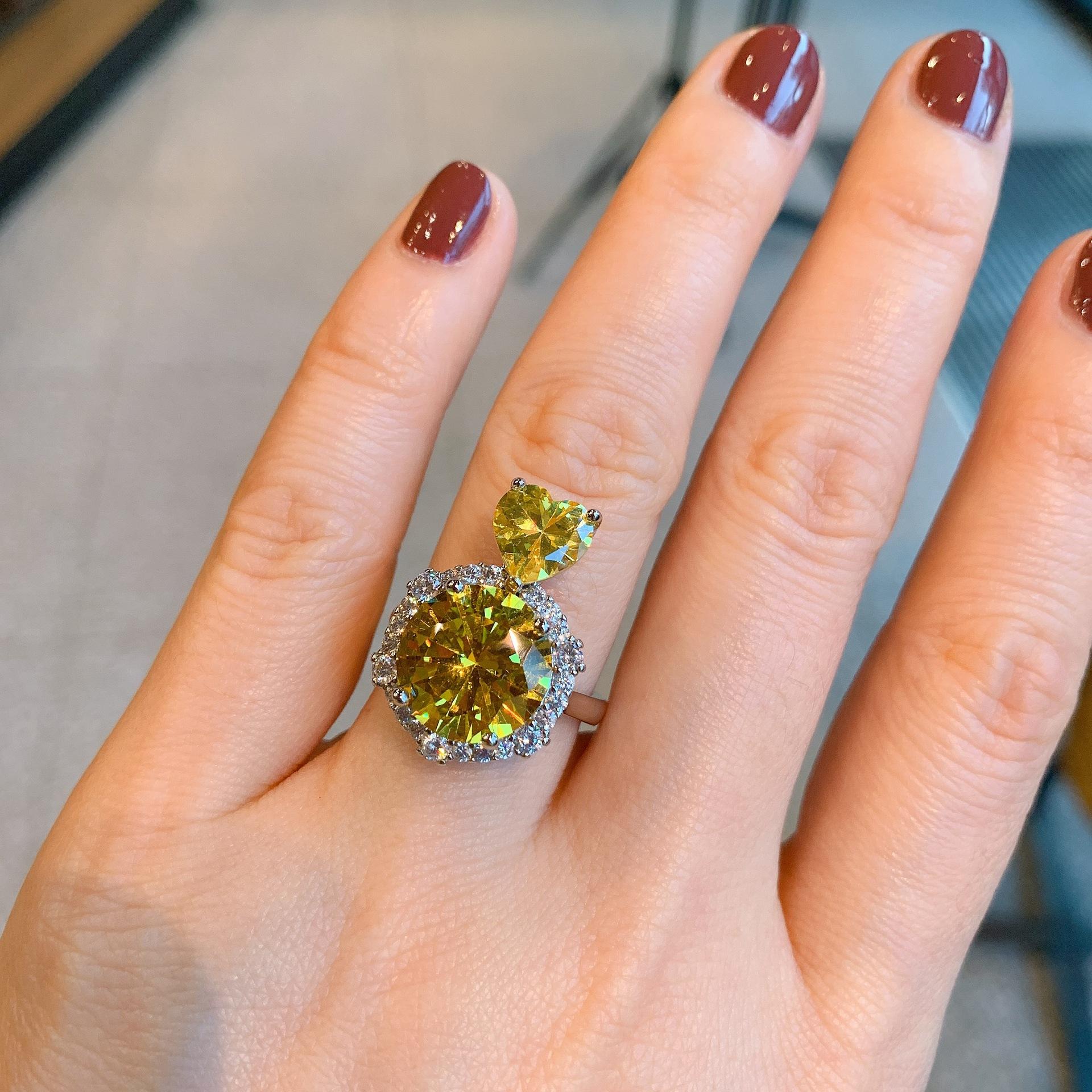 

Простые серьги-гвоздики с желтыми бриллиантами, преувеличенные серьги с микро-инкрустацией розовыми бриллиантами, модный женский комплект украшений