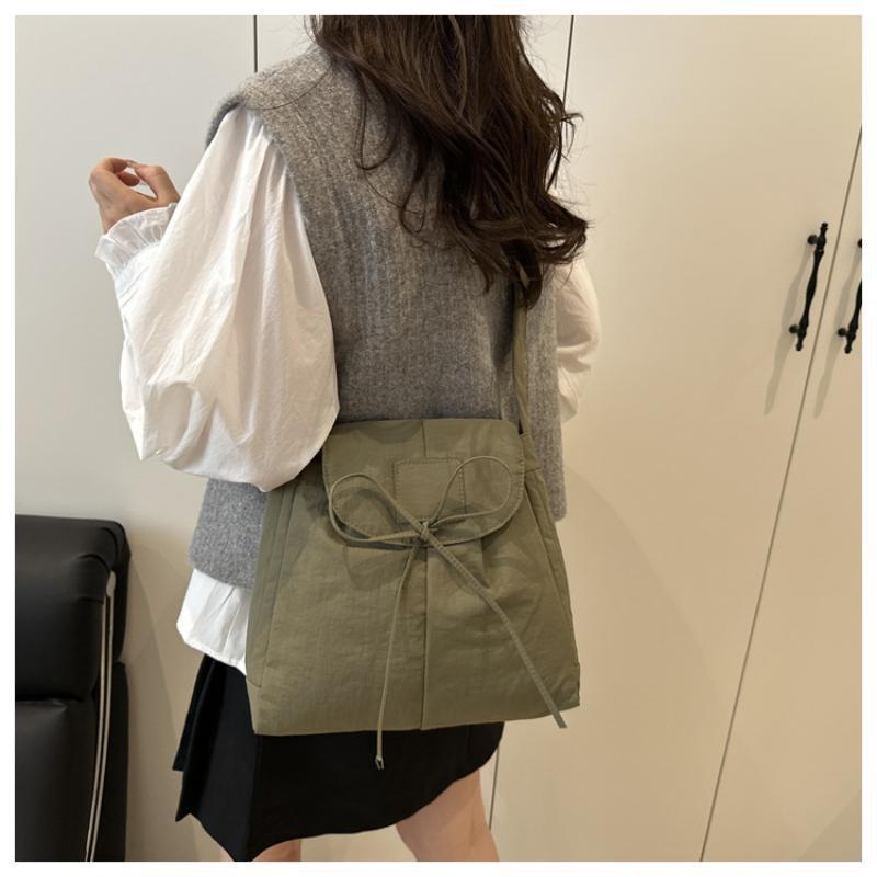 Korean Bow Nylon Flap Crossbody Bag Large Capacity Lightweight Soft Breathable Zipper Shoulder Bag for Young Women