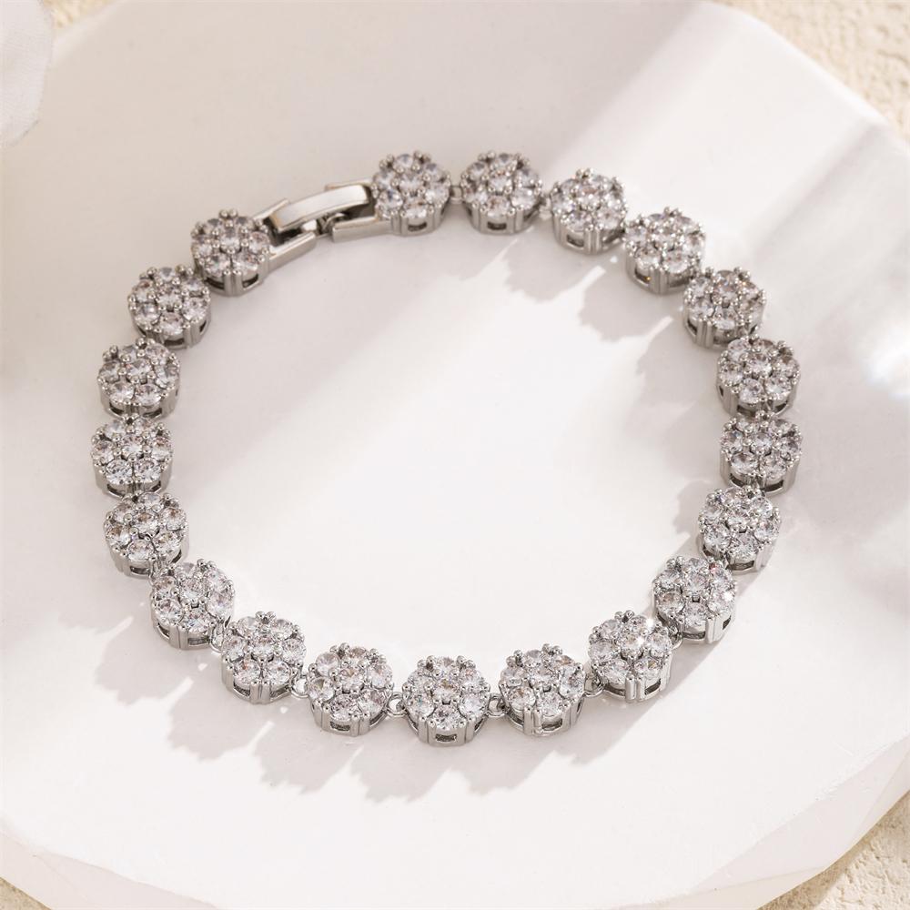 Fashion 1pcs Rainbow Clover Zircon Bracelet Fashion Charm Gorgeous Charm Exquisite Cute Sweet Shining Crystal Jewelry