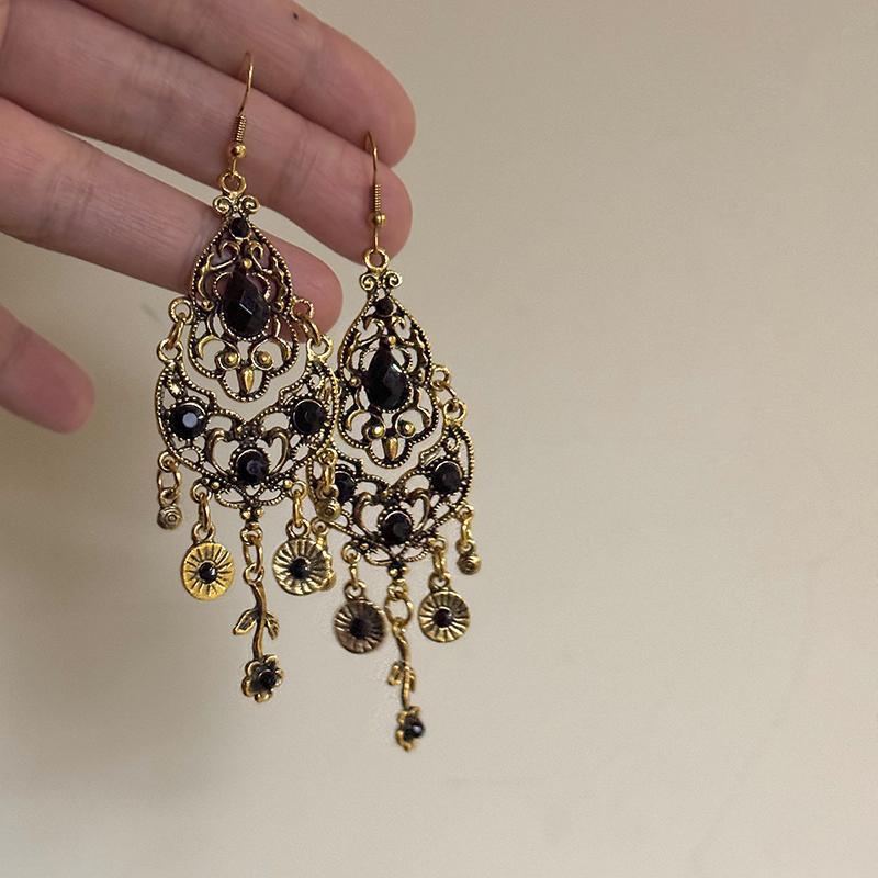 Retro Ethnic Crystal Tassel Earrings: Elegant Water Drop Design for Women