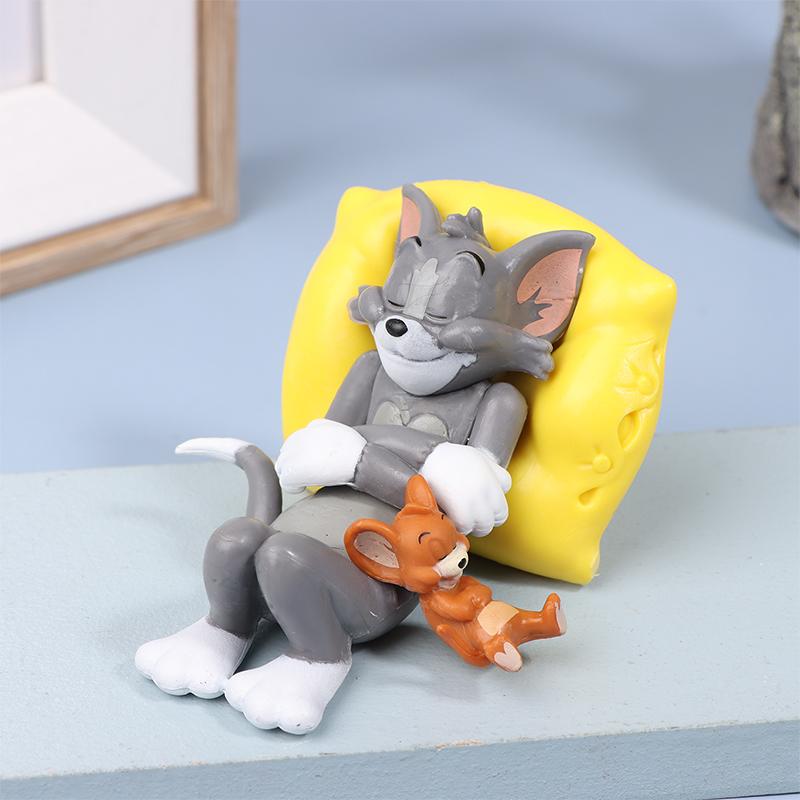 Sleeping Tom And Jerry Pillow Tom Cat Mouse Car Ornament Cute Desk Decorations Adorable Figurines Collectible Playful Ornaments