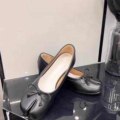 Low-heel Tabi Ballet Shoes Women Bowknot Decoration Split Toe Shoes Round Toe Chunky Heel Pumps Ladies