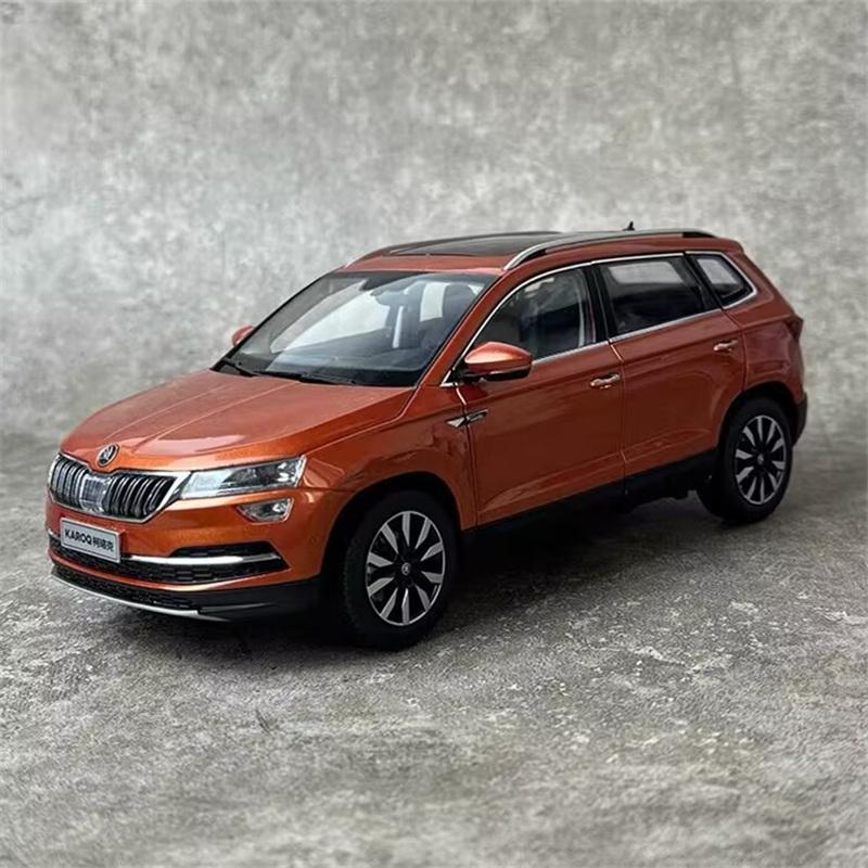 1:18 Karoq Suv Modèle de Voiture en Alliage Modèles Réduits en Métal Véhicules Modèle de Voiture Haute Simulation Collection Jouets pour Enfants Cadeau Décoration