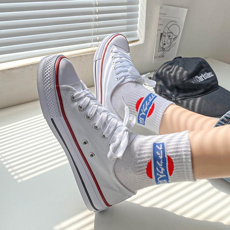 New canvas shoes female student white shoes Korean version women's shoes couple low-top flat men's shoes casual board shoes