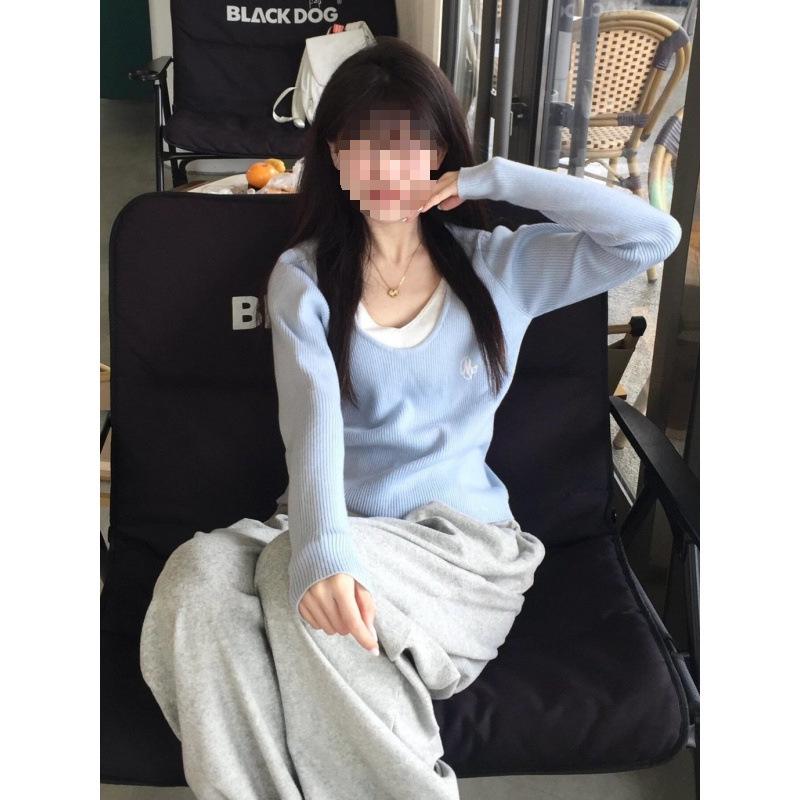 

Spicy Girl Spring Knitted Sweater: Unique Slimming Two-Piece Design for Women S