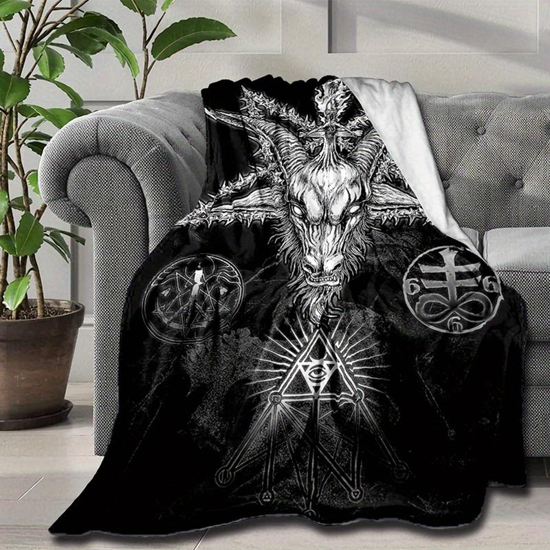 Satanic Goat Head Flannel Blanket – Soft, All-Season Black & White Mystical Pattern with Pentagram & Flames, Gothic Home Decor