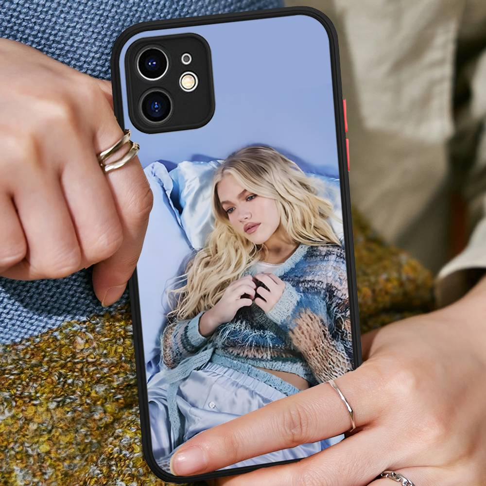 F-Freya S-Skye Singer Phone Case For IPhone 16 15 14 11 12 13 Pro Max Plus 12 XS Max Back Cover Matte Case