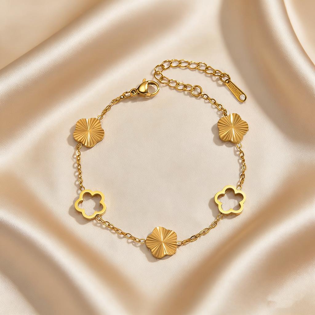 Luxury Clover Five Leaf Flower Charms Bracelet Gold Plated Stainless Steel Fashion Bracelets for Women Romantic Fine Jewelry