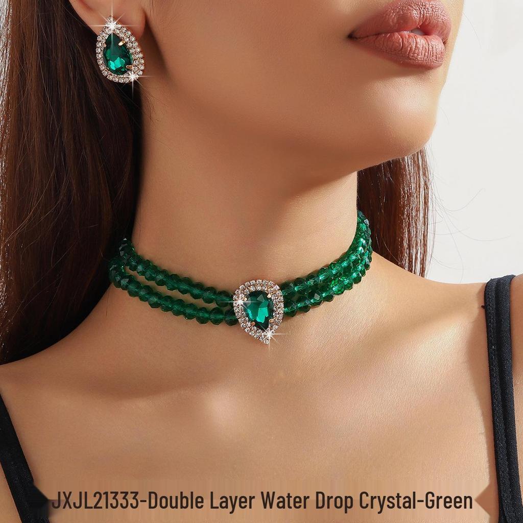 Luxuriöse doppellagige geometrische Kristallkette und rechteckiges Ohrstecker-Set