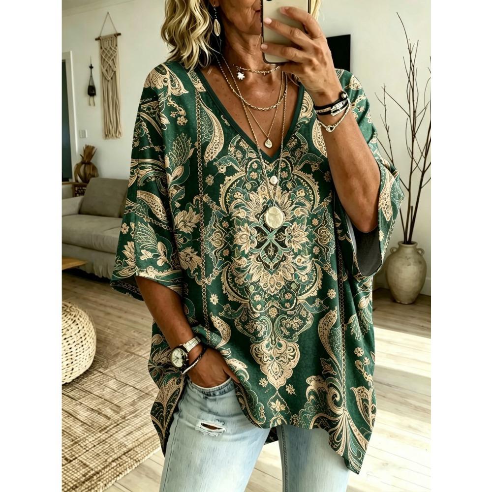 Plus Size Women's Bohemian Paisley Floral Print Oversized V-Neck T-Shirt, Dolman Sleeve Short Loose Casual Top