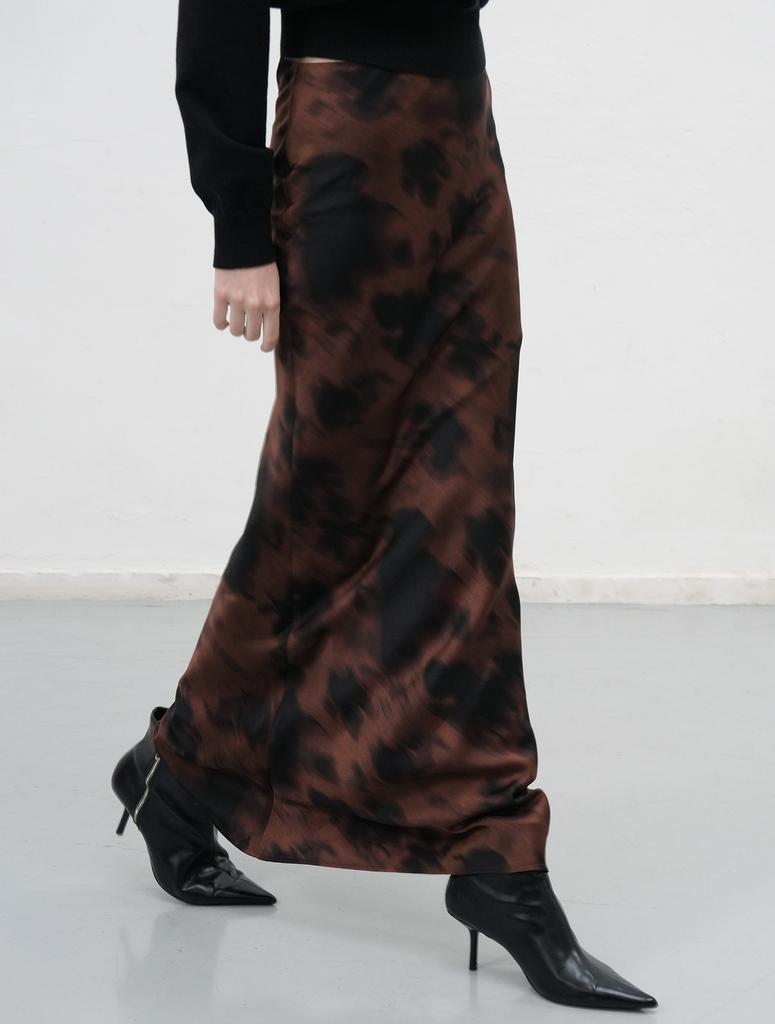 GENERALIDEA Pattern Bias Long Skirt [Brown] / Wbe3L13509