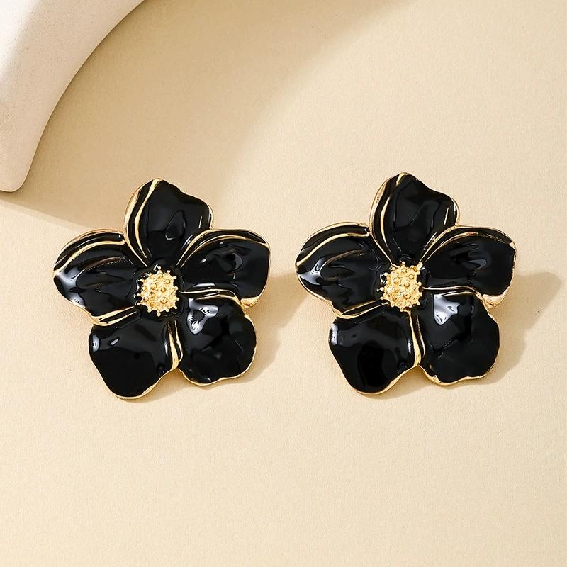 Exaggerate Heavy Metal Flower Earrings for Women Black Enamel Petal Statament Fashion Punk Jewelry Basic Design Daily Wear