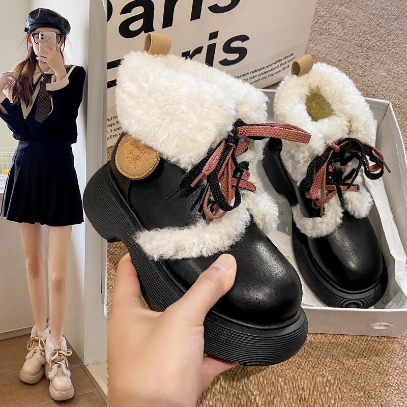 Cute Thick-soled Non-slip Snow Botas Female 2024 New Waterproof Warm Short Tube Cotton Boots Casual Versatile Winter Women Shoes