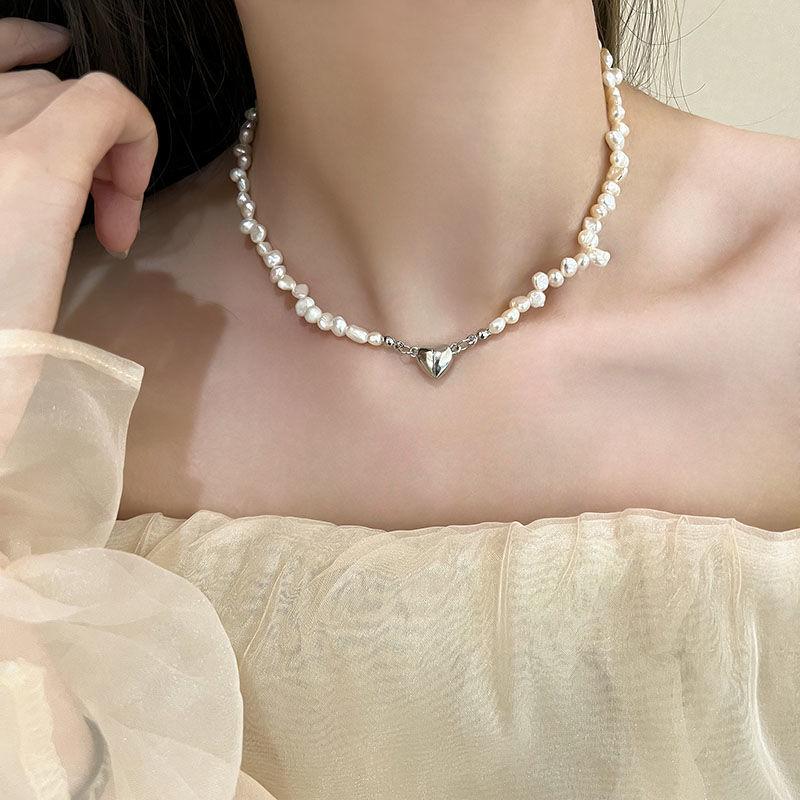 2025 Trendy Niche Beaded Necklace - Sweet, Pure, and Versatile High-End Style