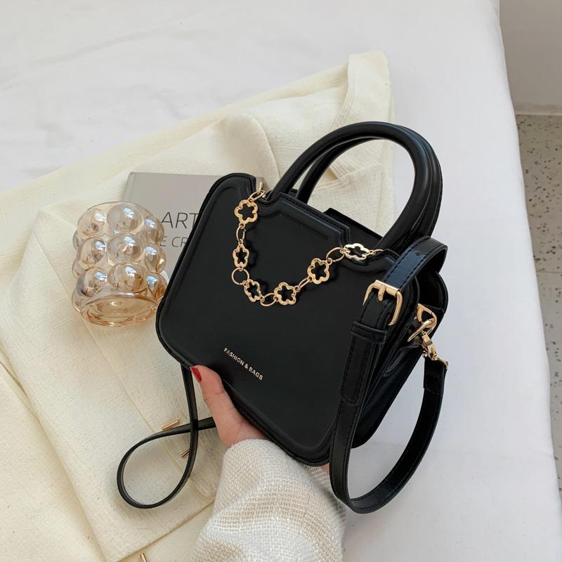 

Модная дикая женская сумка, новая премиальная текстура, однотонная, маленькая квадратная упаковка, корейская версия, повседневная сумка на плечо из искусственной кожи