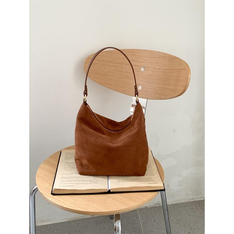 

Autumn and winter hand carry suede bag messenger bag women s niche suede modern leopard print shoulder bag