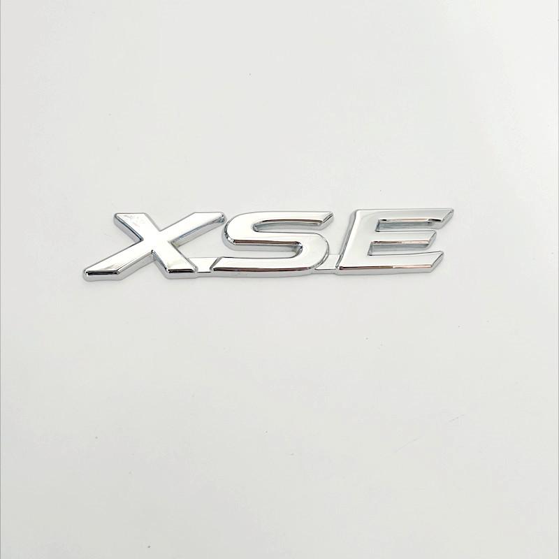 3D Metal SE XSE Logo Rear Trunk Emblem Badge Decals Sticker For Toyota Camry Sienna Highlander Corolla Car Styling Accessories