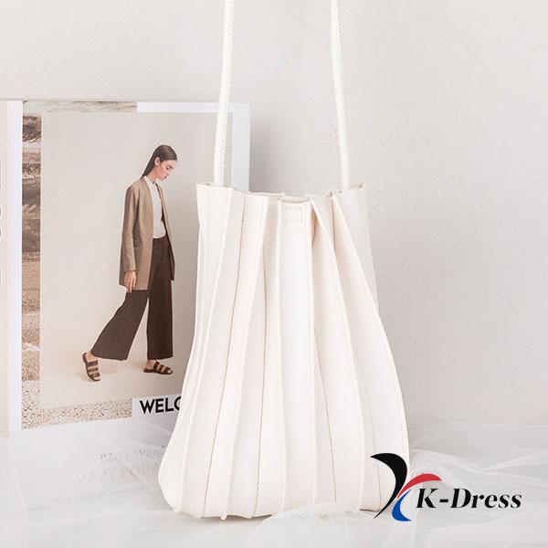 

Міні-плісирована сумка через плече (2 кольори) 16.5x19x5cm білий