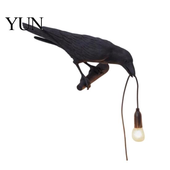 Retro Decorative Bird Light Crow Table Lamp, Gothic Raven Night Light, Halloween Black Creative USB Powered Ornament Dark Academia Lamp for