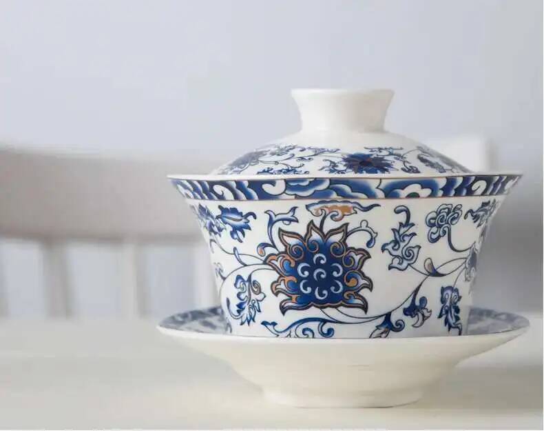 Chinesische Traditionen Gai Wan Teeservice Bone China Teeservice Dehua Gaiwan Tee Porzellankannenset für unterwegs Schöner und einfacher Wasserkocher