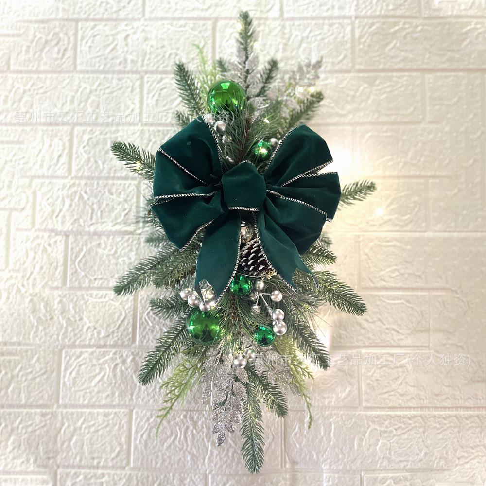 Yunhui Christmas Stair and Door Hanging Wreath - Festive Mantle and Staircase Decoration with Simulated Flowers