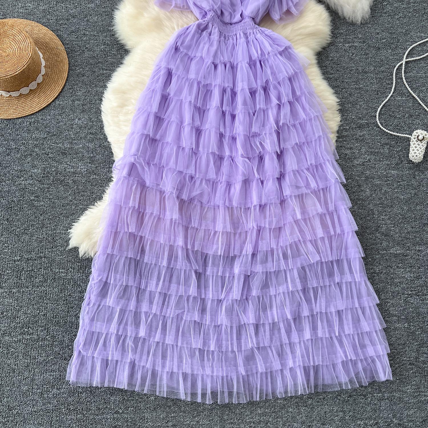 Винтажное базовое платье с круглым вырезом и коротким рукавом — фото 12