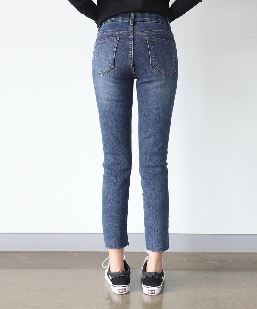 Jikeulib Double-Weave Brushed Fleece Secret Elastic Waist Cut-Off Hem Stretch Jeans