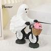 Dekorative Tischplatte Halloween Statue Geist auf Fahrrad Harzfigurine, Gruselige Schreibtischregal Dekoration für Künstlerisches Handwerk Eingangsbereich, Handbemalt