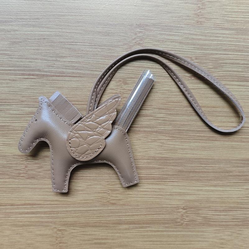 [Jahr des Pferdes] Taschenanhänger, Erfolg, Accessoires, bald Geld, Autoanhänger, Schlüsselanhänger, Lammfell Vollleder