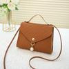 Autumn new simple women's mobile phone bag fashionable shoulder messenger bag idle solid color pearl small square bag