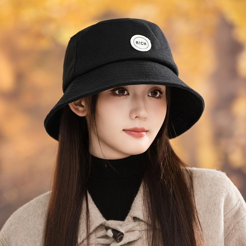 Autumn and Winter Hat for Women's Retro Fisherman Hat Outdoor Windproof Face-proof Small Basin Hat Fashionable and Versatile British Style Warm Hat