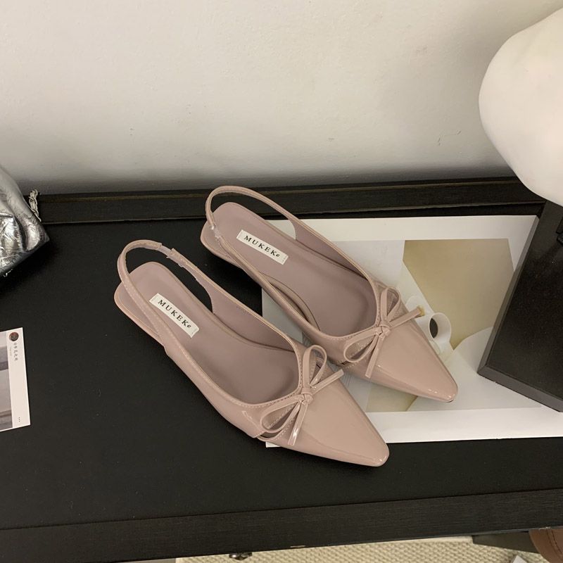 French temperament high-end bow patent leather pointed women's shoes spring 2025 new low-heeled shallow-mouth women's single shoes