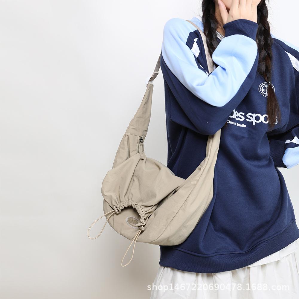Dumpling Bag for Female College Students, Class Bag, Sports and Fitness Bag, Large-capacity Crossbody Bag