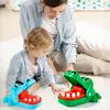 Crocodile Teeth Toys Keychain Children'S Crocodile Bites Fingers Reaction Training Dinosaurs Animal Pull Back Trick Game Family